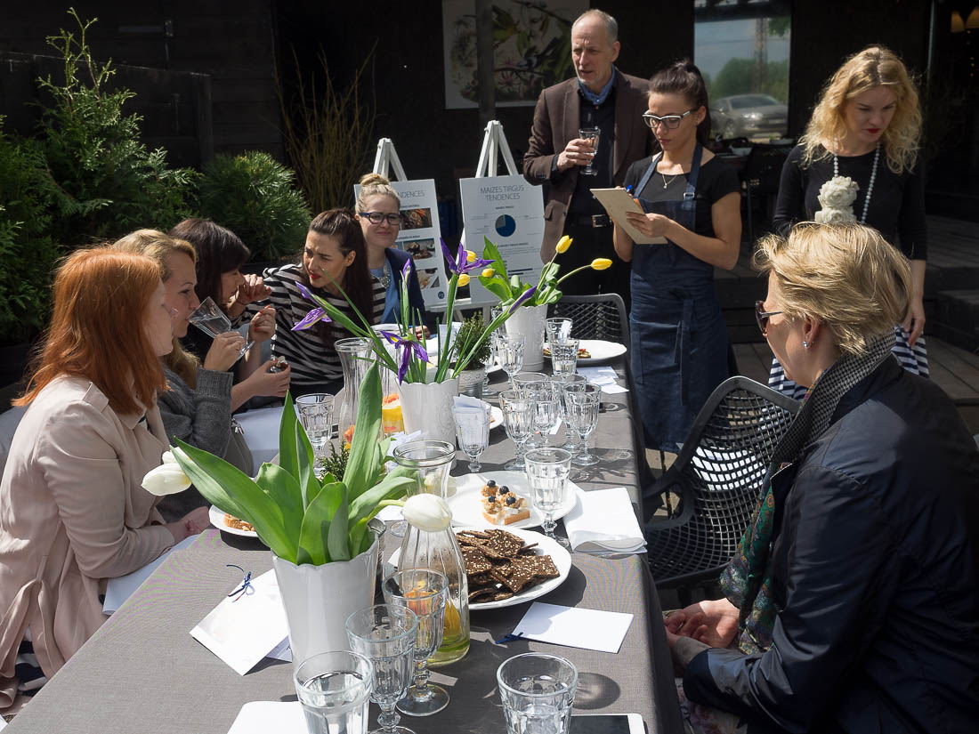 Annas dārzsGaršīgā Latvija